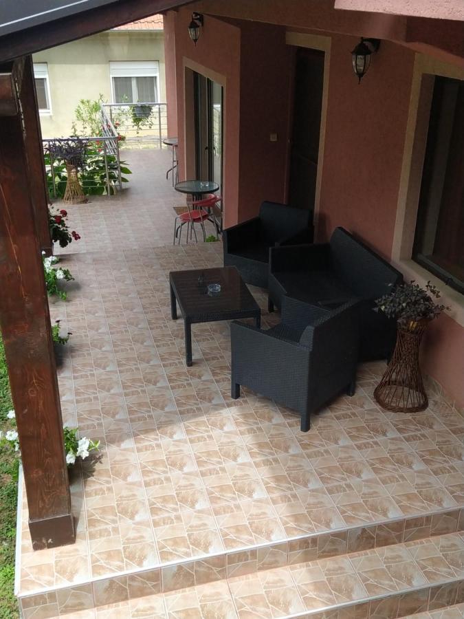Studio 2 Golubac Exterior foto