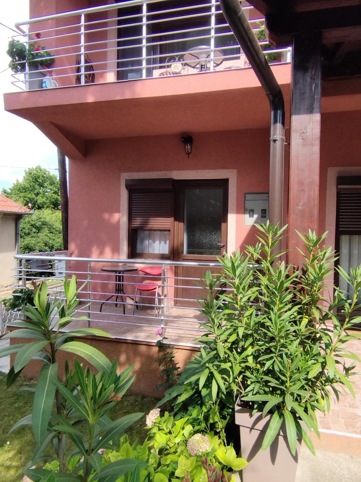 Studio 2 Golubac Exterior foto